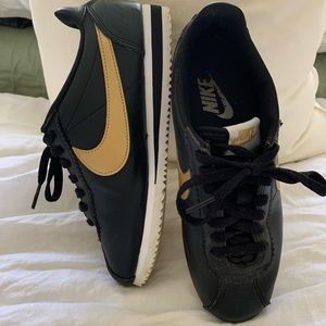 Nike Cortez